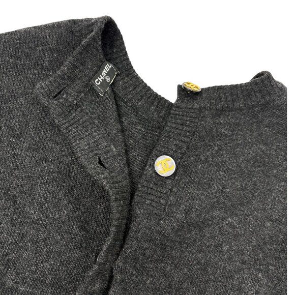 CHANEL Vintage CC Mark Logo Knit Sweater Button Dark Gray Gold Cashmere [106393] - Picture 10 of 12